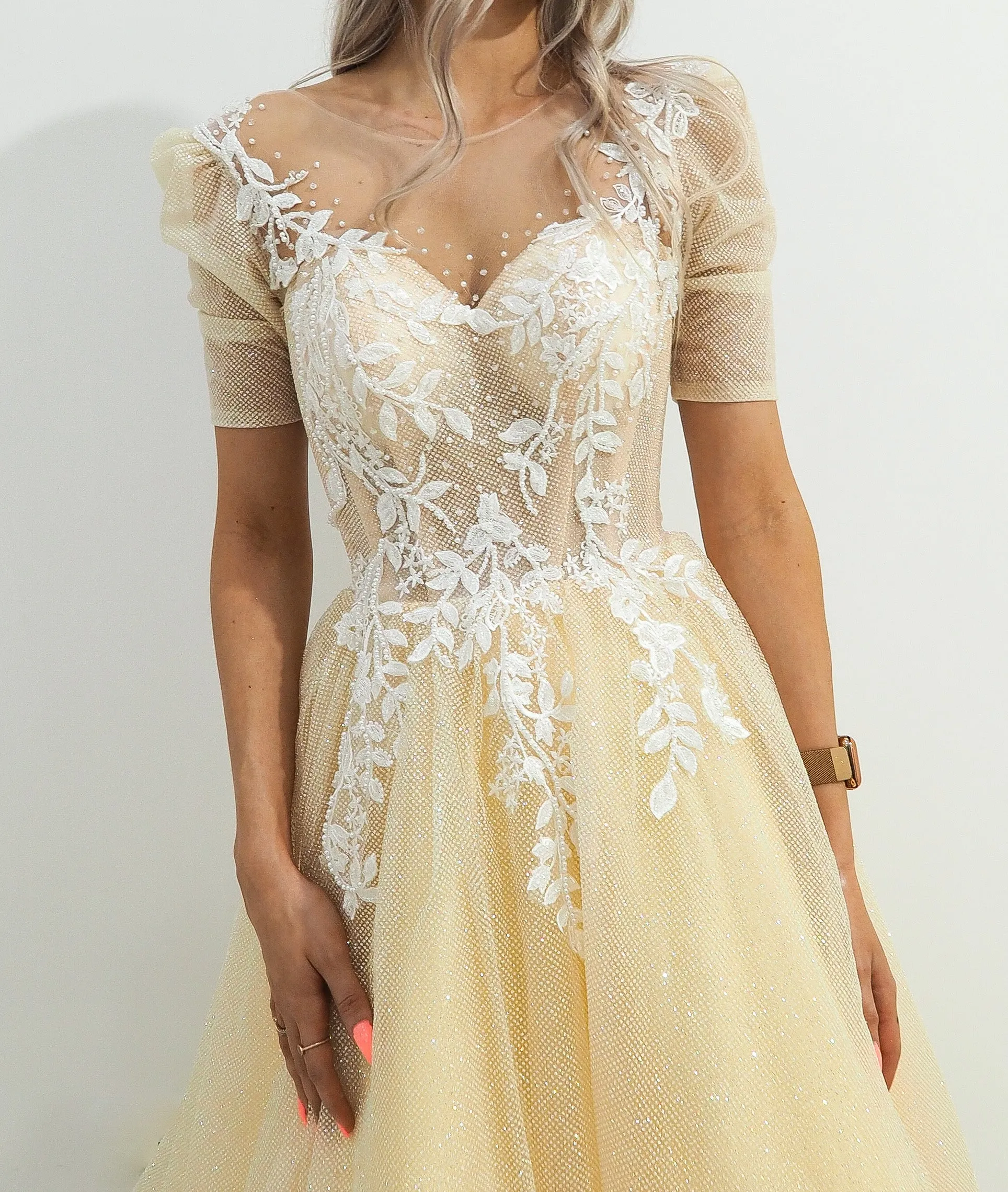 Sparkling light gold tulle princess dress with sleeves
