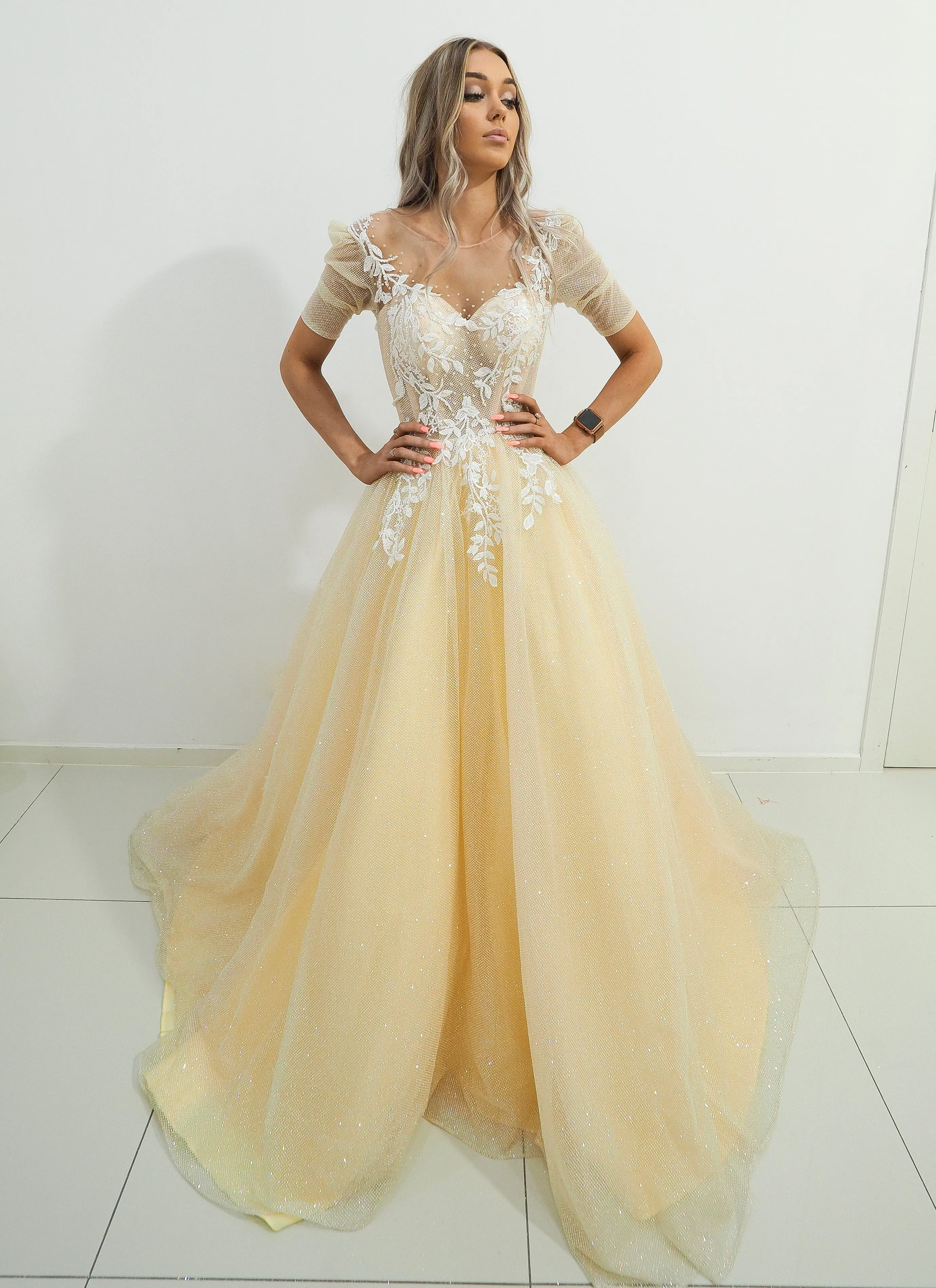 Sparkling light gold tulle princess dress with sleeves